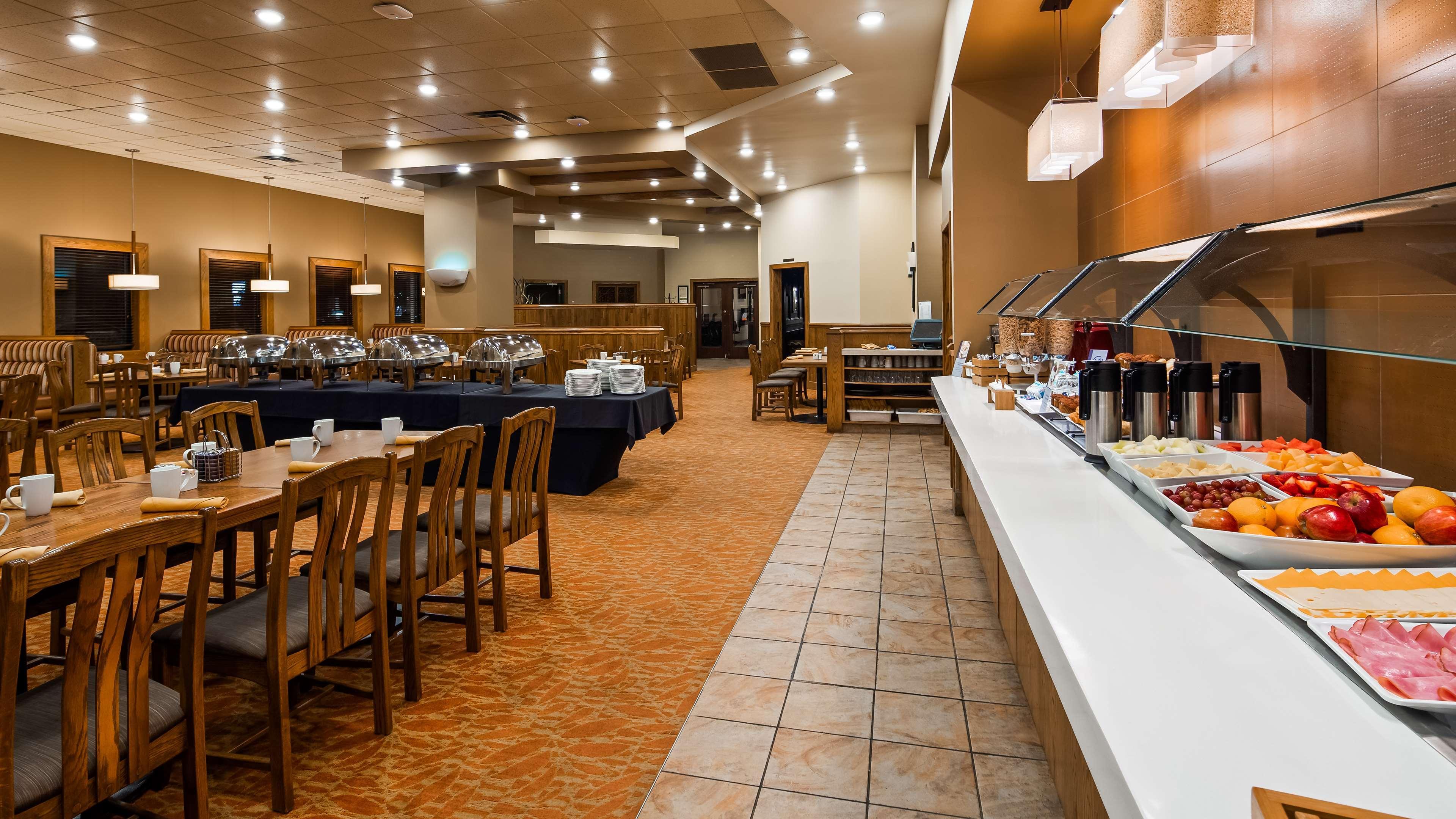 贝斯特韦斯特温尼伯机场酒店 外观 照片